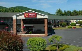 Clarion Lake George Hotel